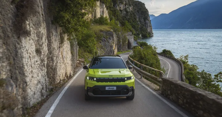 Jeep 2025, la completa gamma italiana: modelli e prezzi