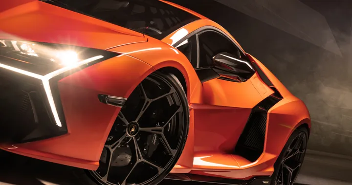 Bridgestone Potenza Sport su misura per la Lamborghini Revuelto
