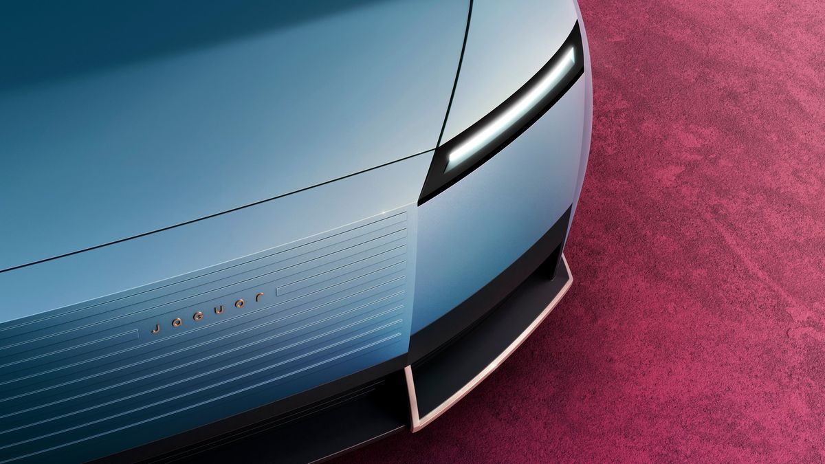 Copertina: Jaguar, la nuova era si avvicina: attesa sul vero nome della Type 00