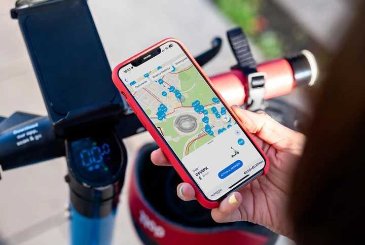 Accordo Telepass-Dott per lo sharing: oltre 20.000 monopattini ed eBike a portata di app