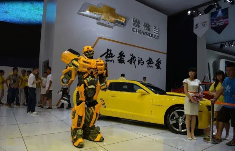 General Motors abbandona il mercato cinese, punta all'export e all'elettrico. Chevrolet si ritira, Buick e Cadillac si concentrano su veicoli a nuova energia