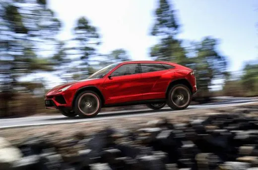 Lamborghini, vendite raddoppiate con il nuovo SUV