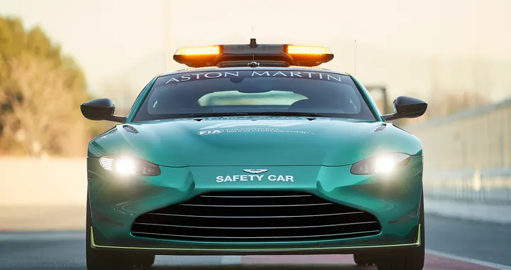 Aston Martin: Vantage e DBX saranno ancora le safety car per la stagione di F1
