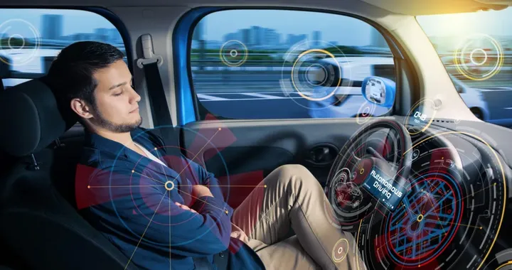 Auto a guida autonoma: la responsabilità degli incidenti in UK è del produttore