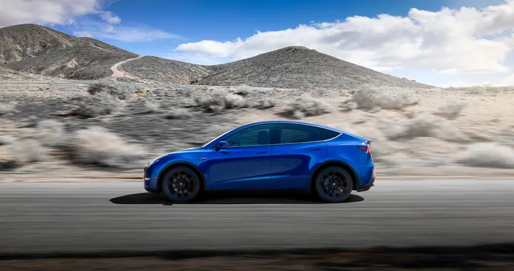 Tesla, quarto trimestre da record e sfiora l'obiettivo delle 500.000 auto consegnate