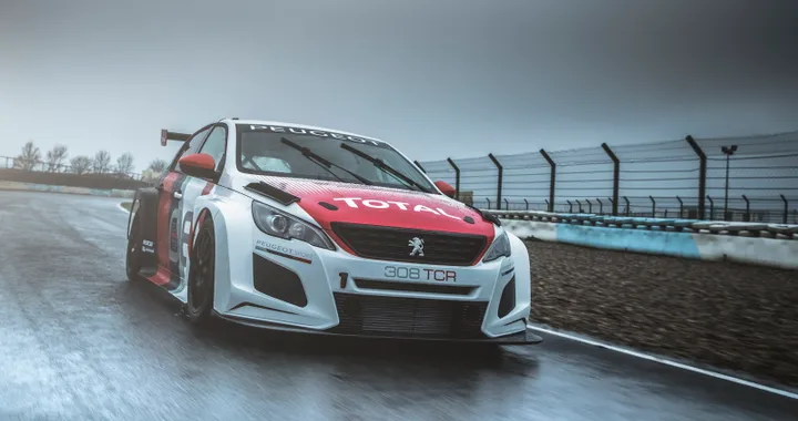 Peugeot Sport svela la nuova 308TCR
