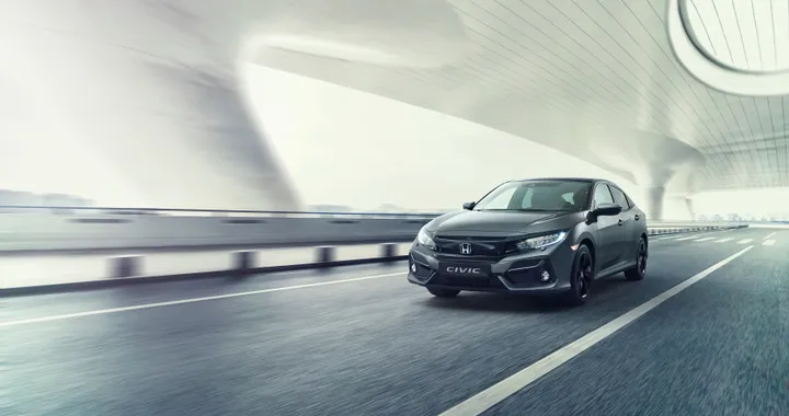 Honda Civic, arriva il restyling: look più sportivo e infotainment migliorato