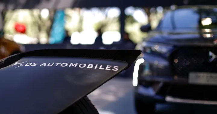 DS: dal 2025 solo ibride ed elettriche. A ottobre la prima elettrica