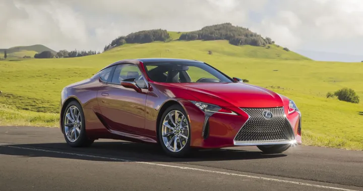 LEXUS LC: tempo di aggiornamenti per la coupé sportiva (anche ibrida) | Immagini