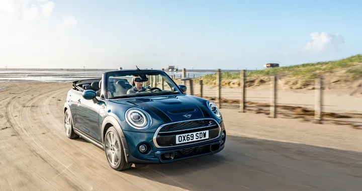 BMW rimanda la prossima generazione della MINI a causa della Brexit