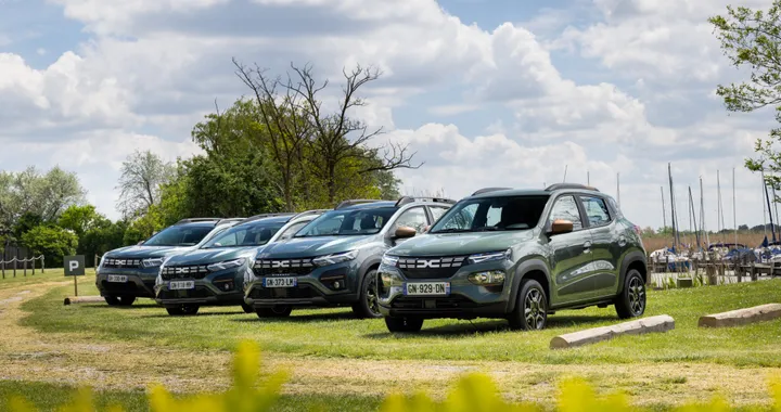 Dacia Duster, Sandero, Jogger e Spring: ecco la nuova gamma Extreme