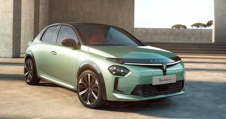 Nuova Lancia Ypsilon ibrida: offerta con finanziamento per le pronte consegna. Ecco cosa prevede