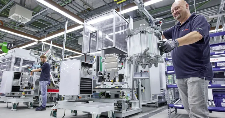 Bosch, nuovo motore elettrico per i veicoli commerciali. Più leggero ed efficiente