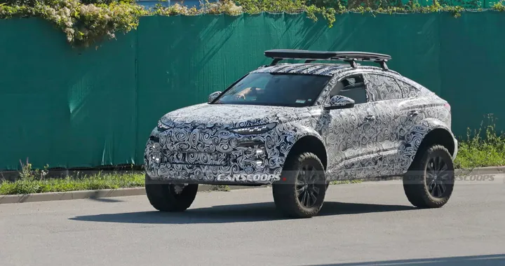 Audi Q6 e-tron, in sviluppo una versione Dakar? Le foto spia dello strano prototipo