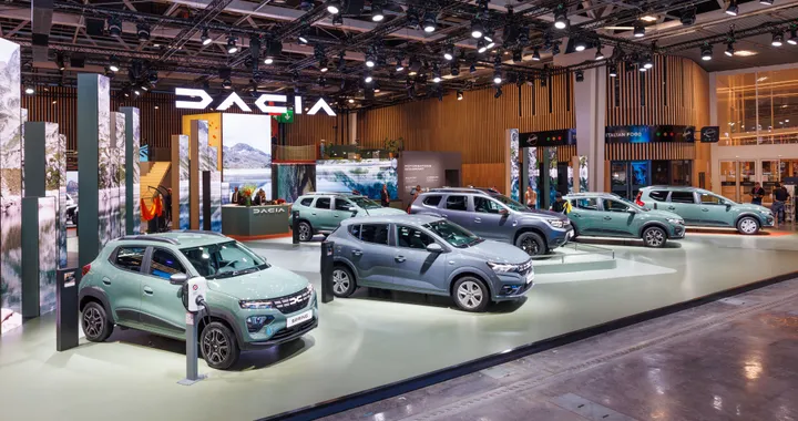 Dacia Jogger, al Salone di Parigi debutta il modello Hybrid