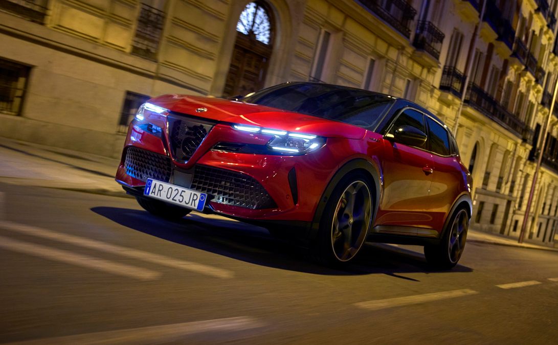 Alfa Romeo, continua la crescita sul mercato italiano: a settembre, Junior e Tonale protagoniste
