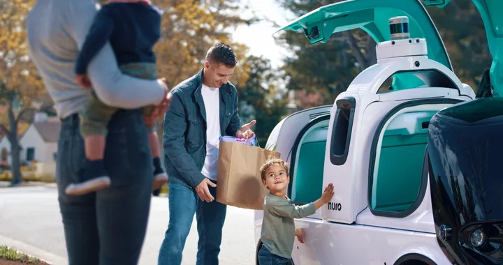 Domino's Pizza, il rider è un robot a guida autonoma