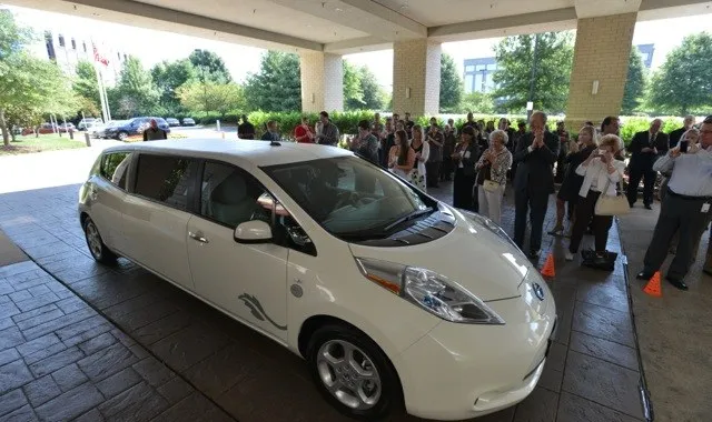 Nissan Leaf: l'elettrica diventa limousine