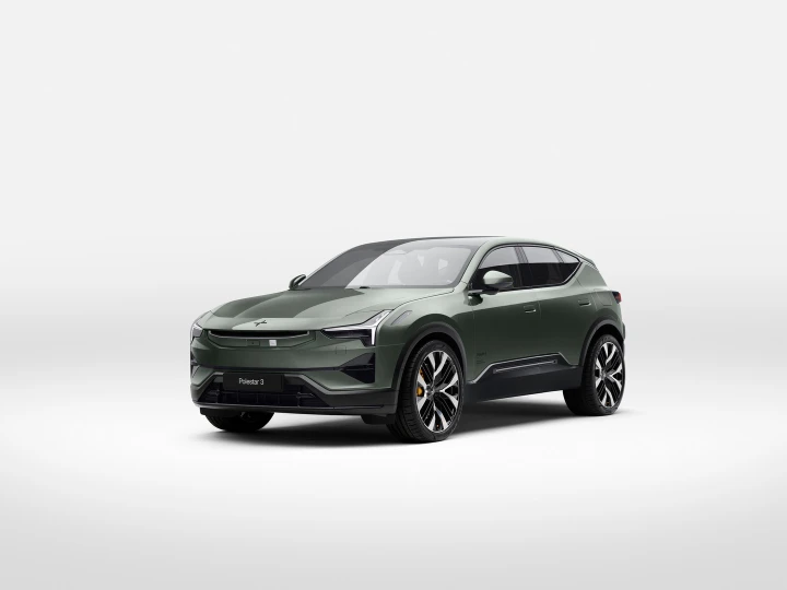 Polestar aggiorna la gamma dei SUV: ordini aperti in Italia