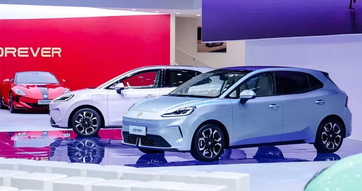MG4, passo avanti verso il futuro: batterie allo stato semi-solido su modelli EV accessibili