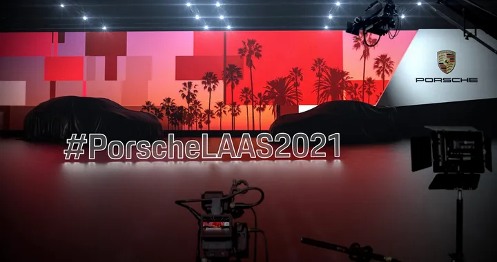 Porsche al Salone di Los Angeles con tante novità. Arrivano due nuove Taycan