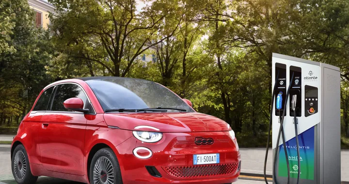 Ricarica auto elettriche, individuati i primi 700 siti del Progetto Atlante