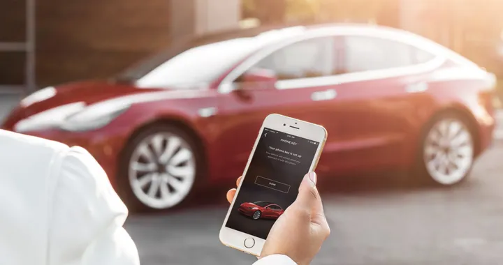 Tesla: con la Standby Mode la funzione Summon è più veloce