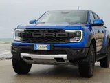 Ford Ranger Raptor: il pickup nato per non fermarsi mai | Video
