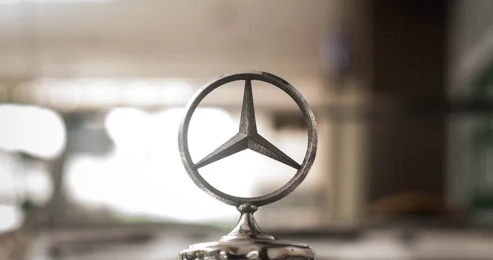 Mercedes: il futuro è eco
