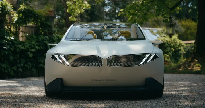 BMW Serie 3 elettrica, ecco cosa sappiamo della nuova berlina. Arriva nel 2026