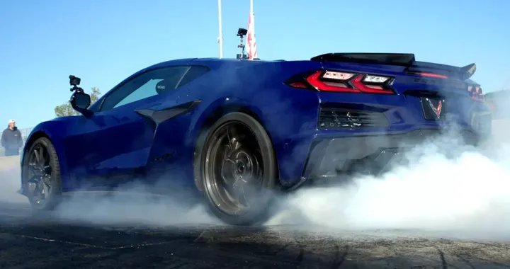 Corvette ZR1X: l’auto di serie americana più veloce di sempre