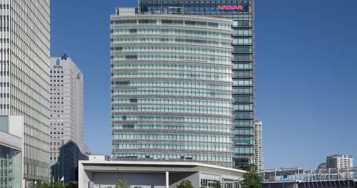 Nissan valuta la vendita della sede globale di Yokohama per finanziare il rilancio