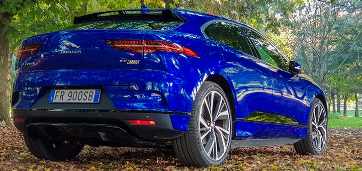Jaguar I-PACE: guida ricarica, batteria, connettori e consumi reali
