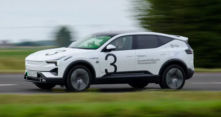 Polestar 3, oltre 930 km con una singola carica: è Guinness World Record