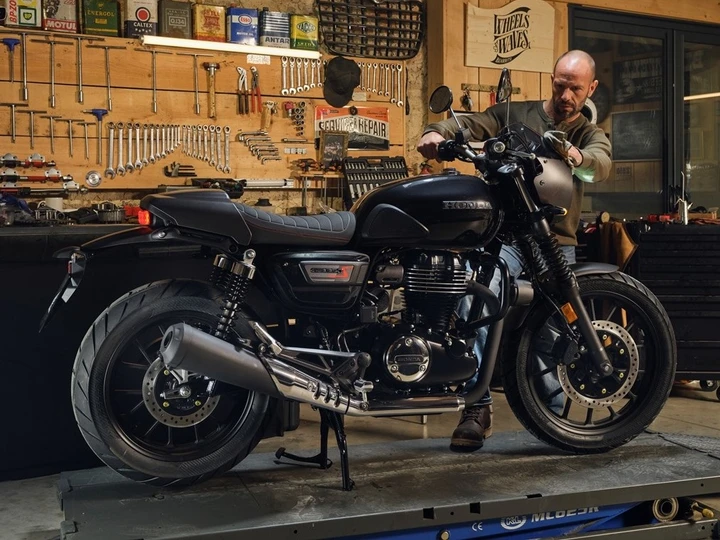Le 11 customizzazioni della GB350S per il contest Honda Customs 2025