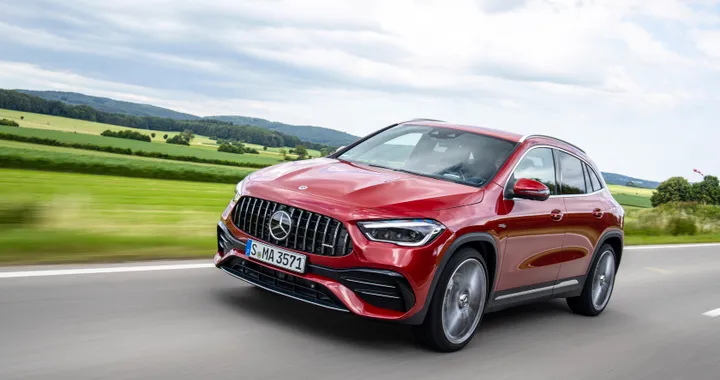 Mercedes amplia la gamma delle GLA con le versioni AMG 35 e 45 4MATIC+