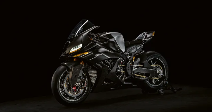 BMW Motorrad Concept RR: la nuova regina delle superbike debutta a Villa d’Este