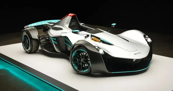 BAC Mono X: all'asta l’auto da 315 CV che porta la Formula 1 su strada