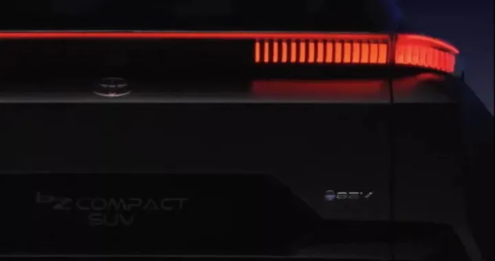 Toyota bZ Compact Suv, teaser della versione di serie della nuova elettrica