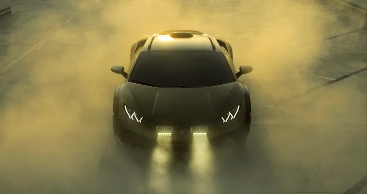 Lamborghini Huracan Sterrato, la supercar si fa vedere su strada senza camuffamento