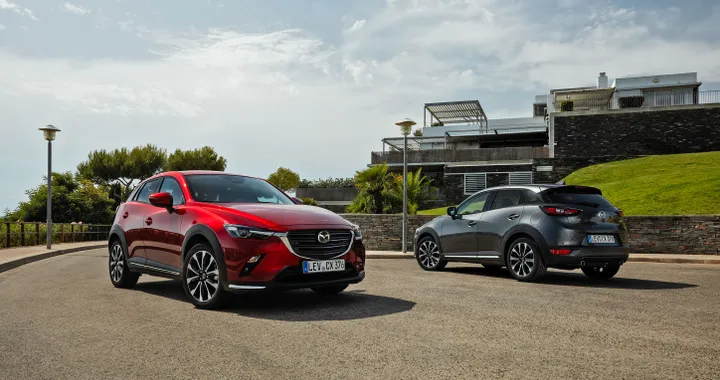 Mazda CX-3 2020 solo con il motore Skyactiv-G da 121 CV | Immagini e prezzi