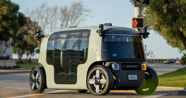 I robotaxi di Zoox hanno ottenuto l’autorizzazione federale per i test su strada negli Stati Uniti