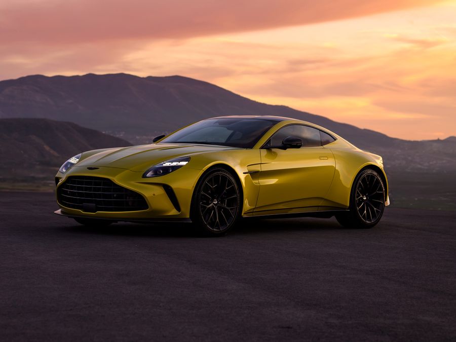 Le prossime Aston Martin integreranno il sistema intelligente Pirelli Cyber Tyre