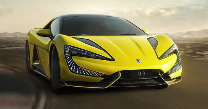 BYD Yangwang U9, test al Nurburgring per la supercar elettrica. Video spia