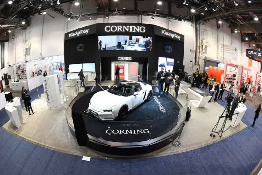 Corning Car: al CES il Gorilla Glass arriva sulle auto