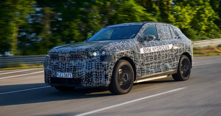 BMW rilancia sull’idrogeno: nel 2028 arriva la nuova iX5 Hydrogen