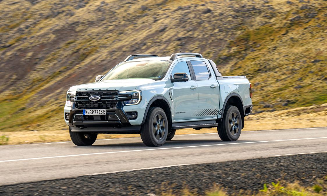 Ford Ranger Plug-In Hybrid, il pickup diventa ancora più versatile. Ecco quanto costa