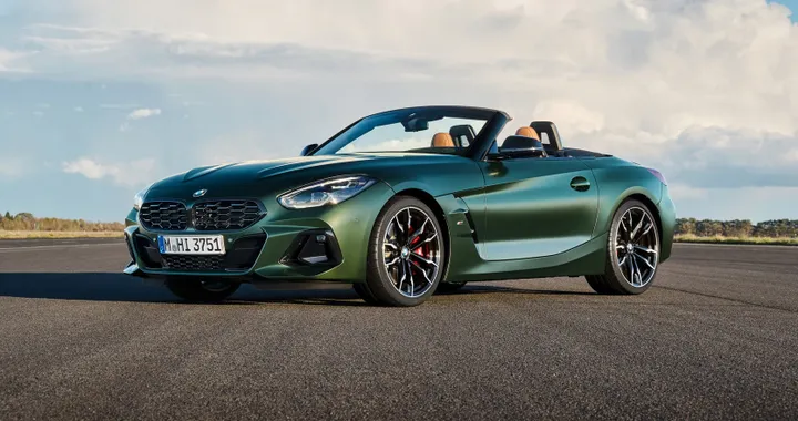 BMW Z4, la produzione non terminerà nel 2025. Merito del cambio manuale