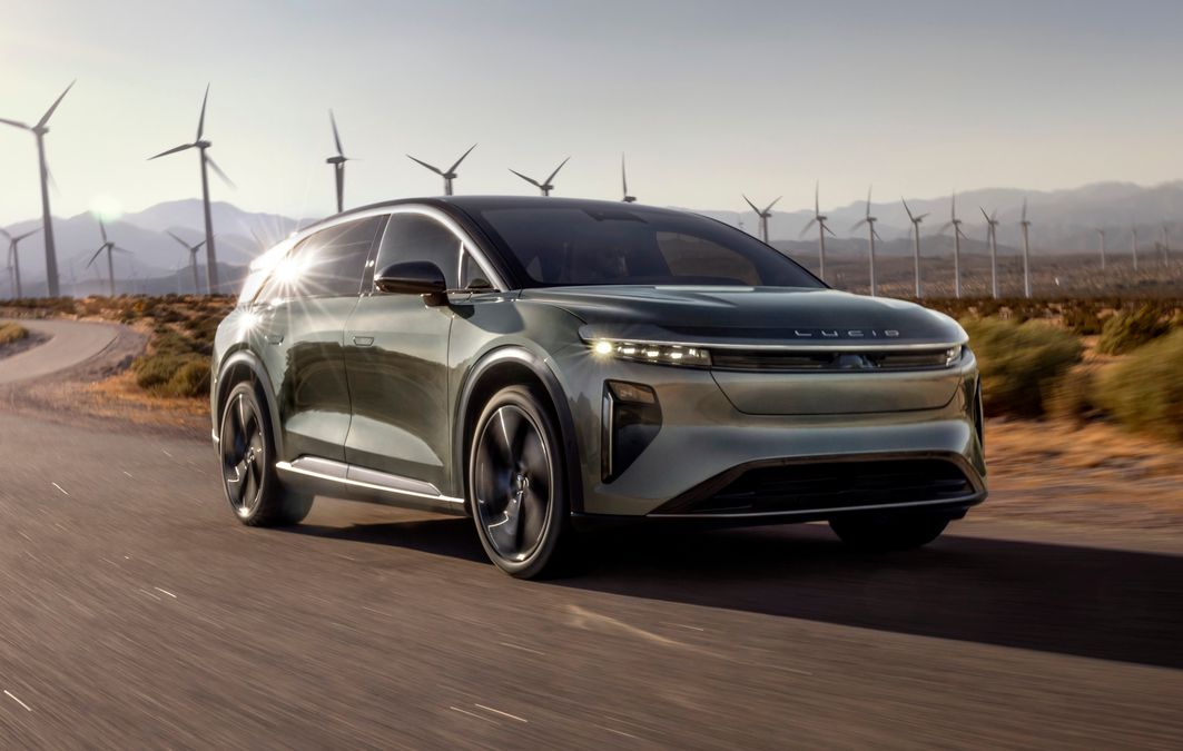 Lucid Gravity debutta in Europa, versioni e specifiche tecniche: ecco quanto costa