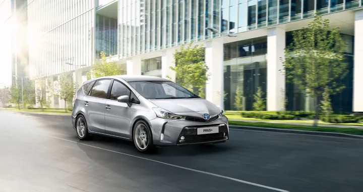 Toyota Prius+: più sicurezza per il MY2018